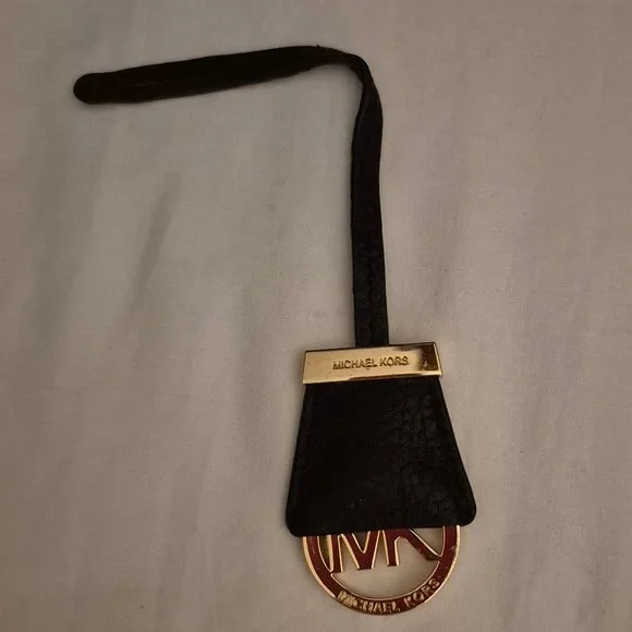 Michael Kors Purse Charm. - Picture 3 of 3